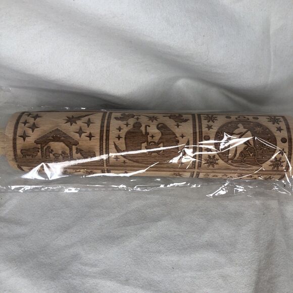 Brand New Nativity Pattern Xmas Christmas Wooden Embossing Rolling Pin - Picture 5 of 7